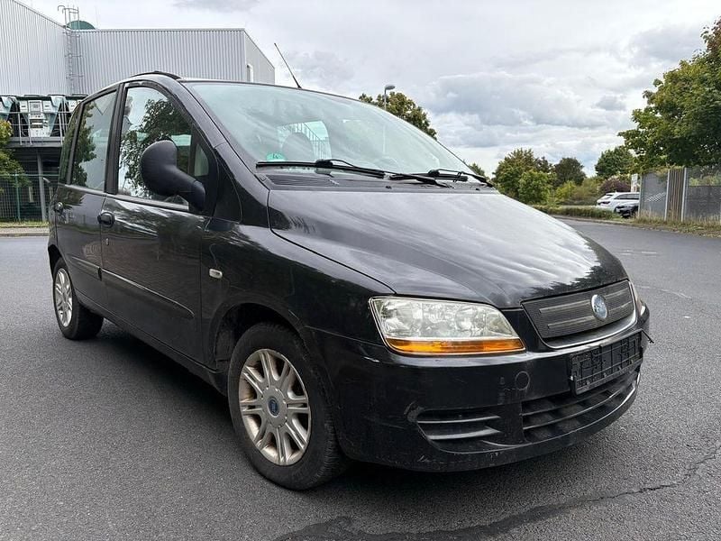 Schwarz Gebraucht 2004 Fiat Multipla Van / Kleinbus | 790 € - Bild 1/4