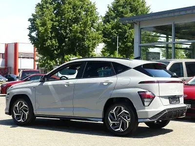 Neu Hyundai Kona N Line 170 PS (125 kW) 2025 Verschiedene SUV