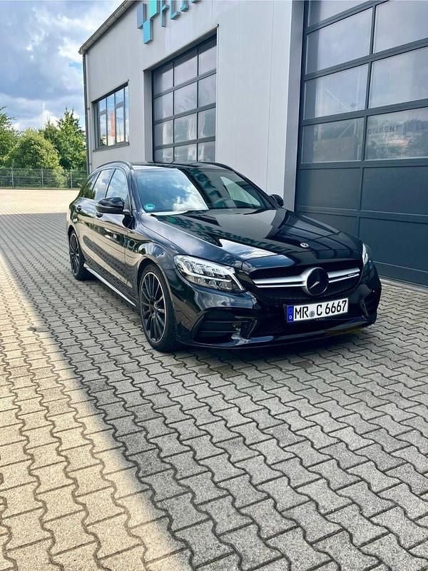 Schwarz Gebraucht 2019 Mercedes C43 AMG AMG Kombi | 36.500 € (Guter Preis) - Bild 1/4