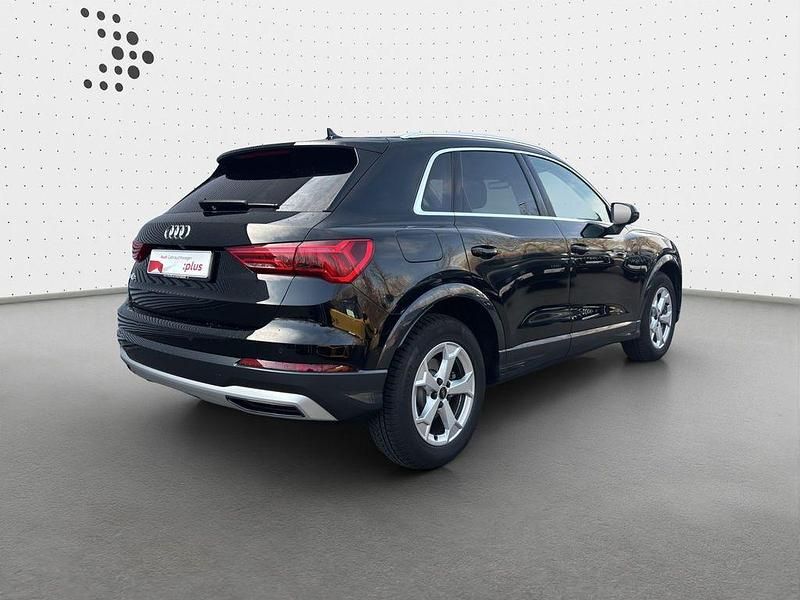 Gebraucht Audi Q3 Ambiente 150 PS (110 kW) 2025 Mythosschwarz metallic SUV