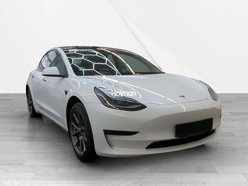 Gebraucht Tesla Model 3 Standard Range 208 kW (283 PS) 2022 Weiß Limousine