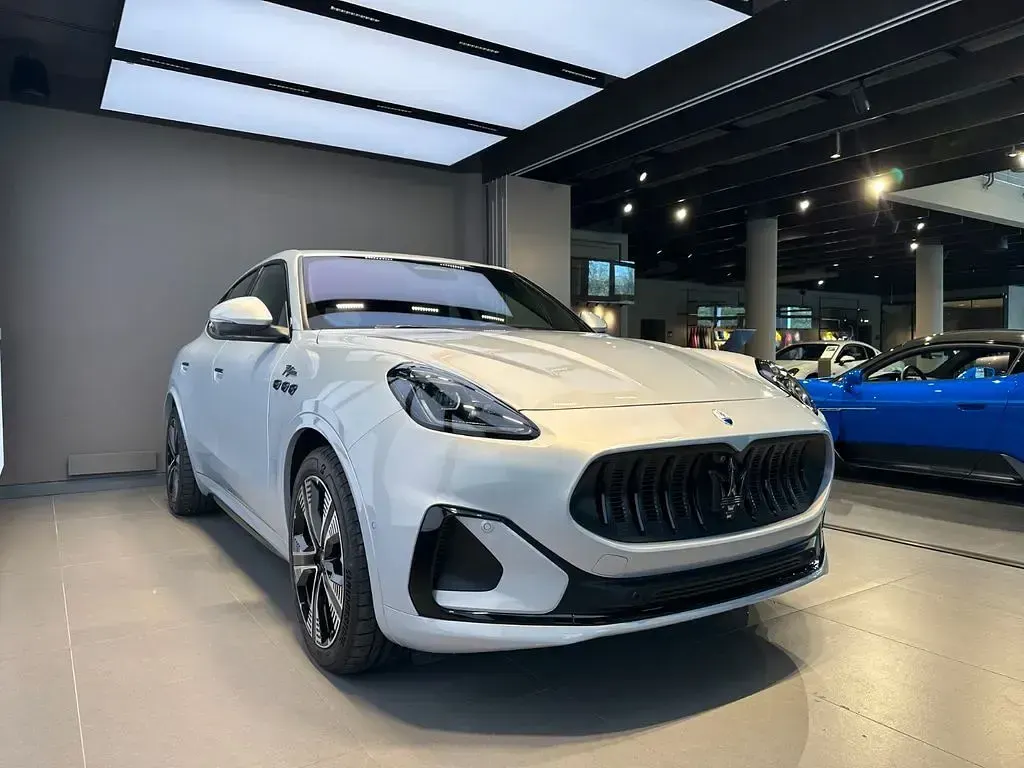 Neu Maserati Grecale Folgore 409 kW (557 PS) 2026 Weiß SUV