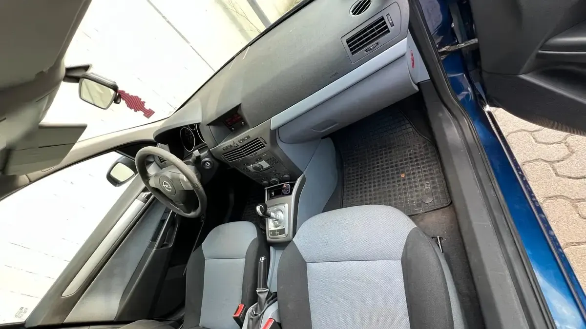 Gebraucht Opel Astra 102 PS (75 kW) 2006 Blau Kleinwagen
