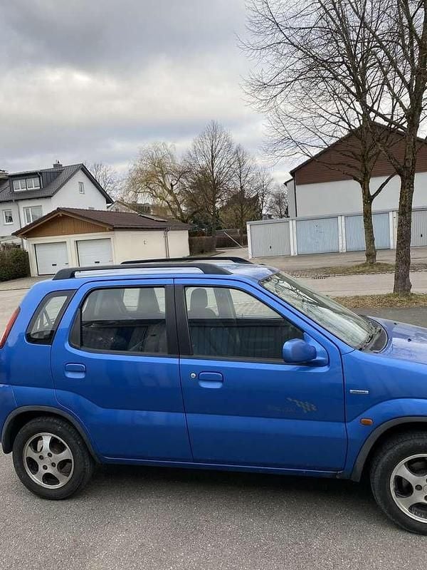 Gebraucht Suzuki Ignis 83 PS (61 kW) 2004 Blau Kleinwagen