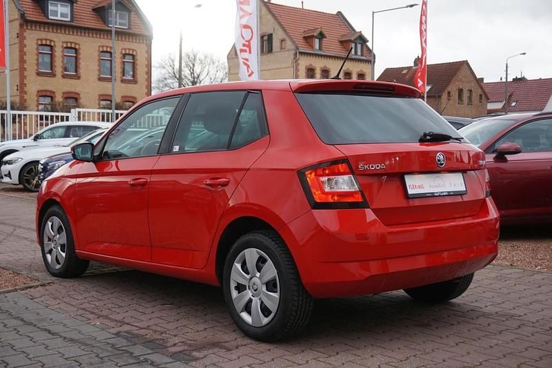 Gebraucht Skoda Fabia Clever 86 PS (63 kW) 2012 Grau Kleinwagen