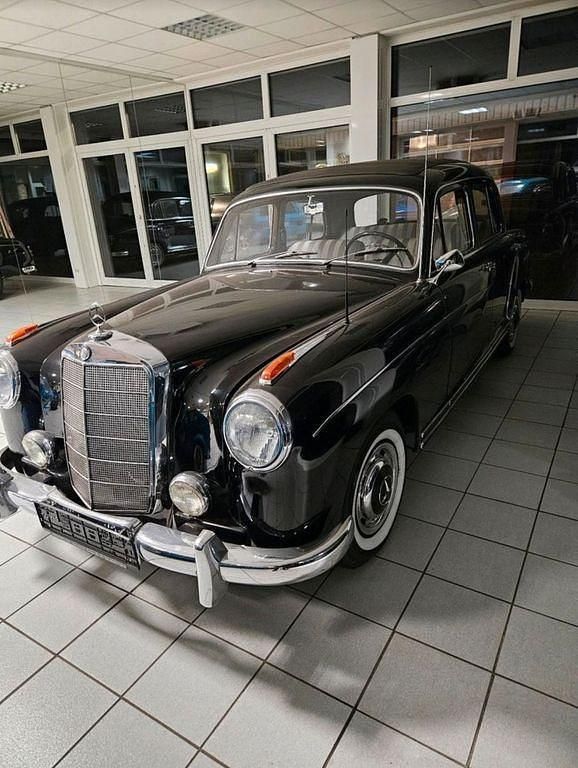 Gebraucht 1956 Mercedes 220 Limousine | 29.999 € - Bild 1/4