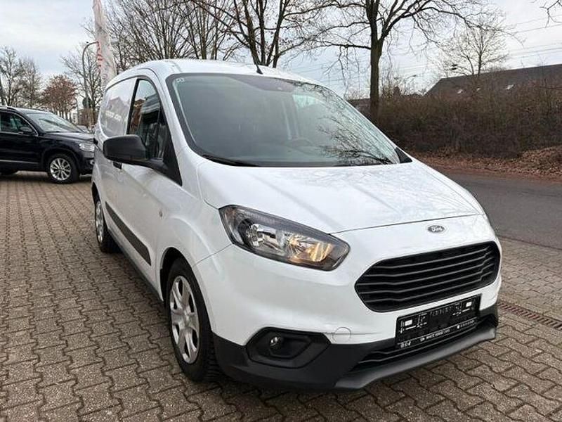 Gebraucht Ford Transit Trend 125 PS (91 kW) 2023 Weiß Van / Kleinbus