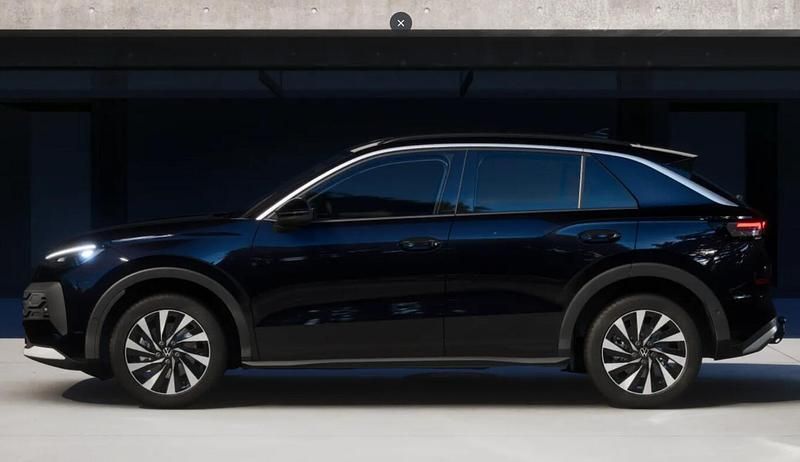 Neu VW T-Roc 150 PS (110 kW) 2026 Grenadillschwarz metallic SUV