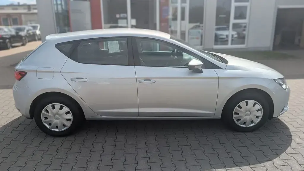 Gebraucht Seat Leon Reference 110 PS (80 kW) 2016 Silber Limousine