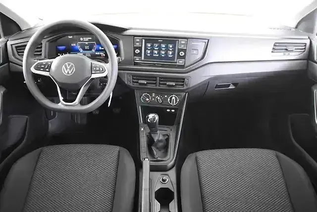 Usata VW Polo Life 80 CV (58 kW) 2023 Rosso Utilitaria