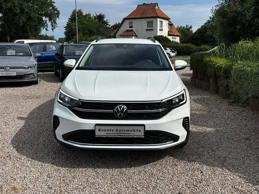 Gebraucht VW Taigo Move 110 PS (80 kW) 2023 Weiß SUV