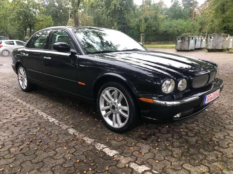 Midnight 2003 mc 1959 Gebraucht 2004 Jaguar XJR Limousine | 12.800 € - Bild 1/4