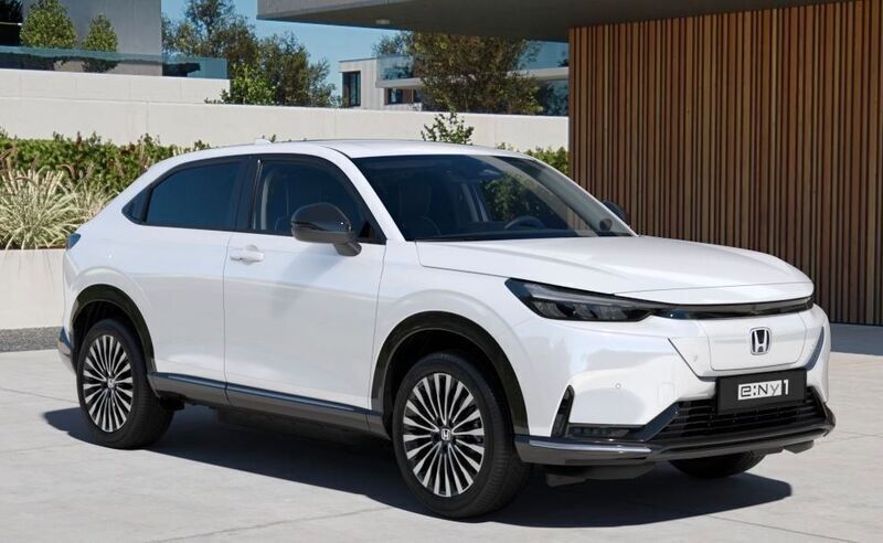 Platinum white p Gebraucht 2023 Honda e:Ny1 Advance SUV | 39.890 € - Bild 1/1