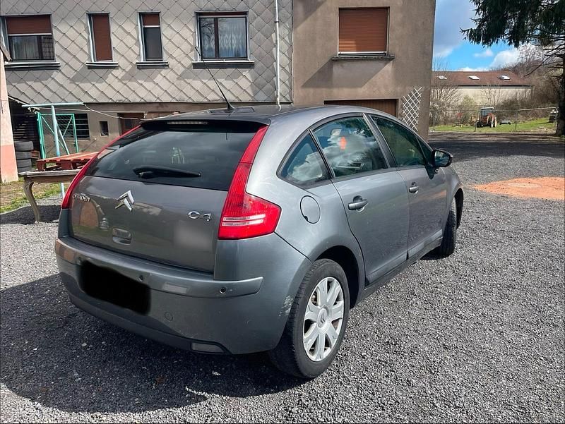 Gebraucht Citroën C4 Exclusive 110 PS (80 kW) 2010 Silber Limousine