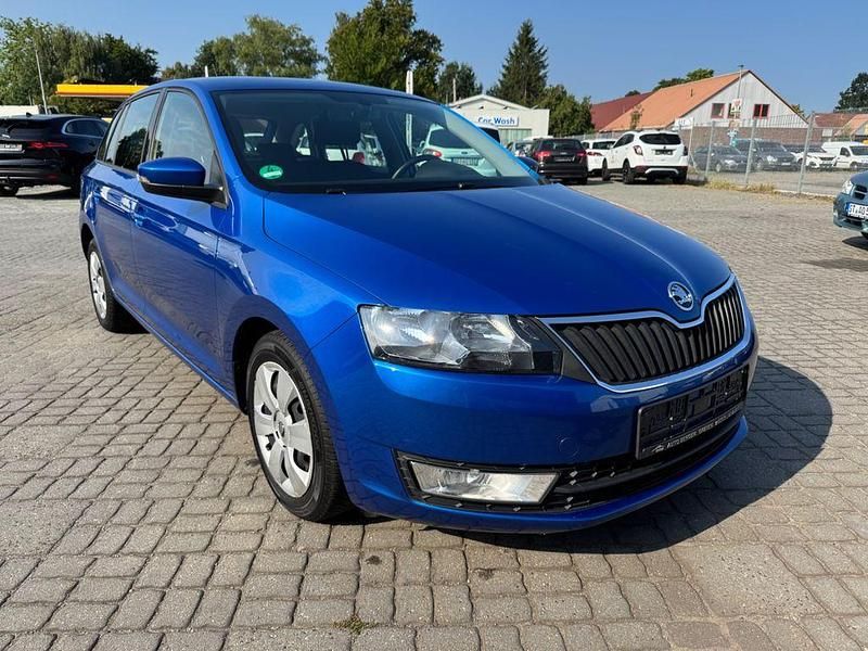 Blau Gebraucht 2015 Skoda Rapid Ambition Limousine | 7.500 € (Fairer Preis) - Bild 1/4