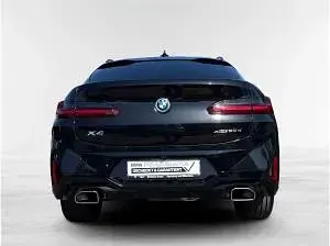 Gebraucht BMW X4 190 PS (139 kW) 2025 Schwarz (black sapphire metallic) SUV