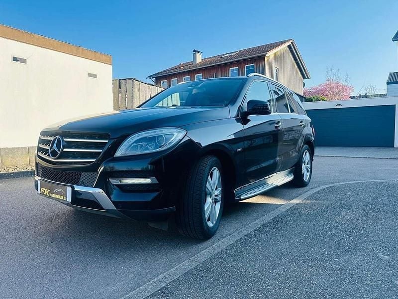 Gebraucht Mercedes ML350 306 PS (225 kW) 2013 Schwarz SUV