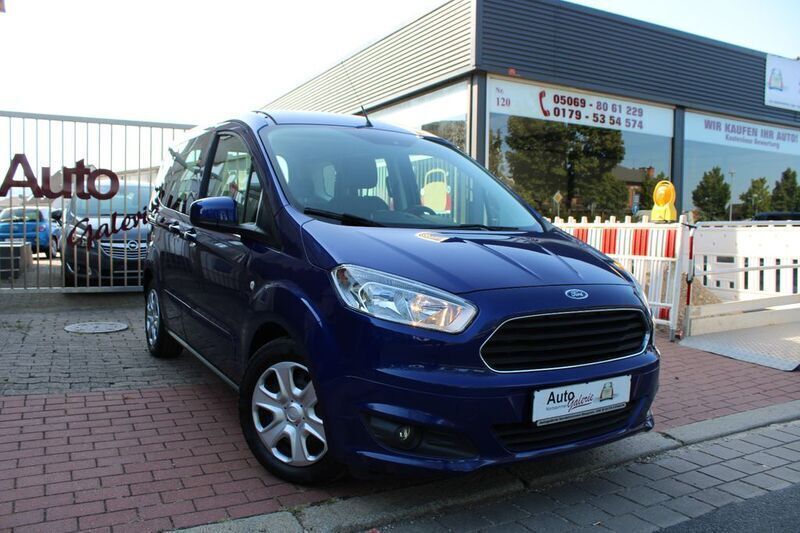 Gebraucht Ford Tourneo Courier Trend 101 PS (74 kW) 2016 Blau Van / Kleinbus