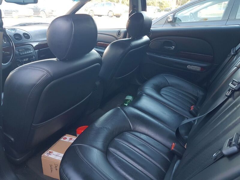 Schwarz Gebraucht 2002 Chrysler 300M Limousine | 1.500 € - Bild 1/4