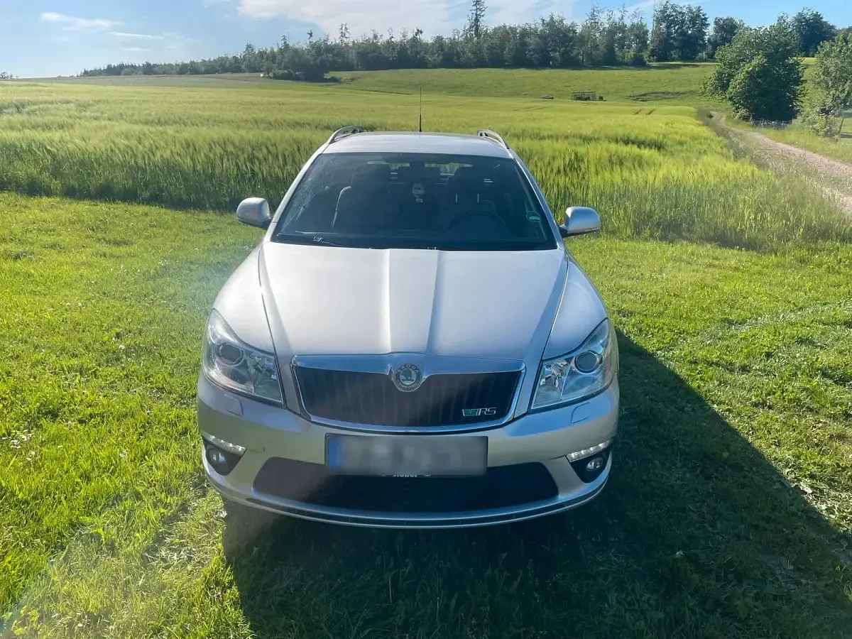 Gebraucht Skoda Octavia vRS 200 PS (147 kW) 2009 Silber Kombi