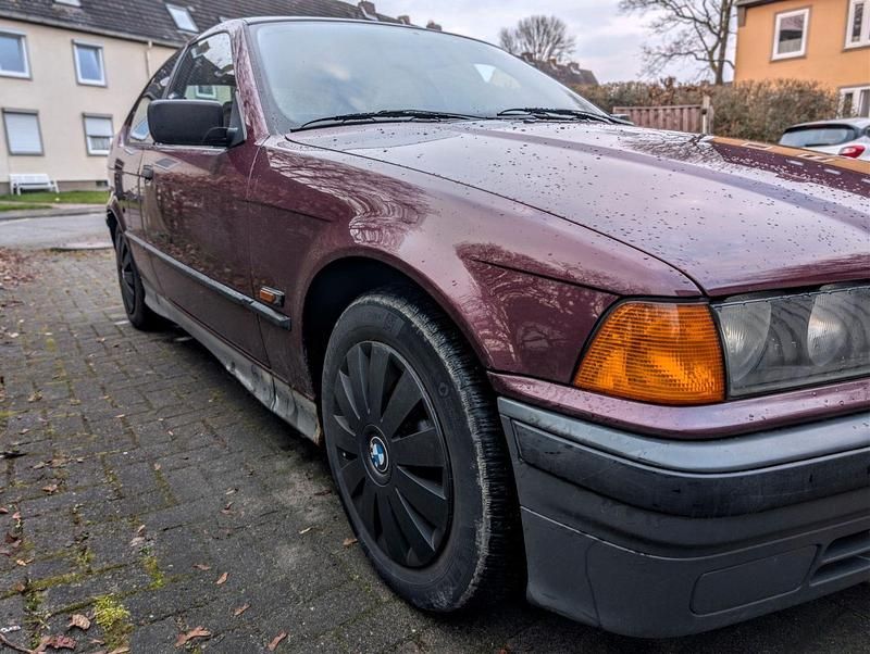 Brugt BMW 316 102 HK (75 kW) 1995 Rød Sedan