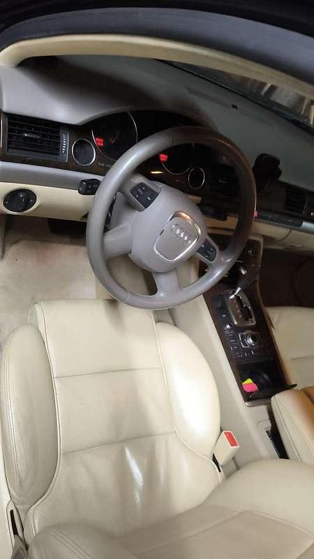 Second-hand Audi A8 349 CP (256 kW) 2007 Berlinǎ