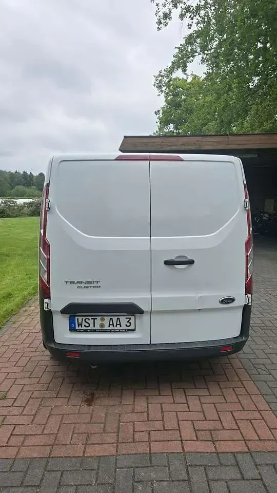 Gebraucht Ford Transit Custom Basis 101 PS (74 kW) 2016 Van / Kleinbus