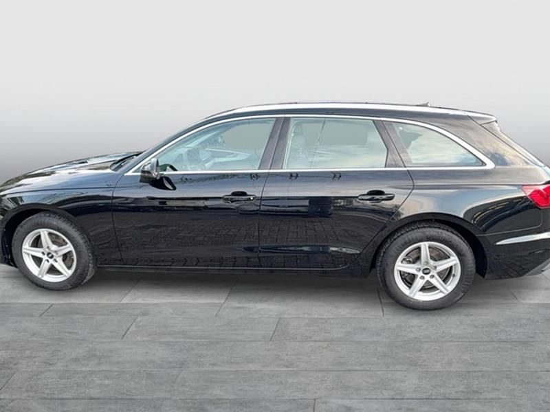 Gebraucht Audi A4 163 PS (119 kW) 2024 Schwarz Kombi