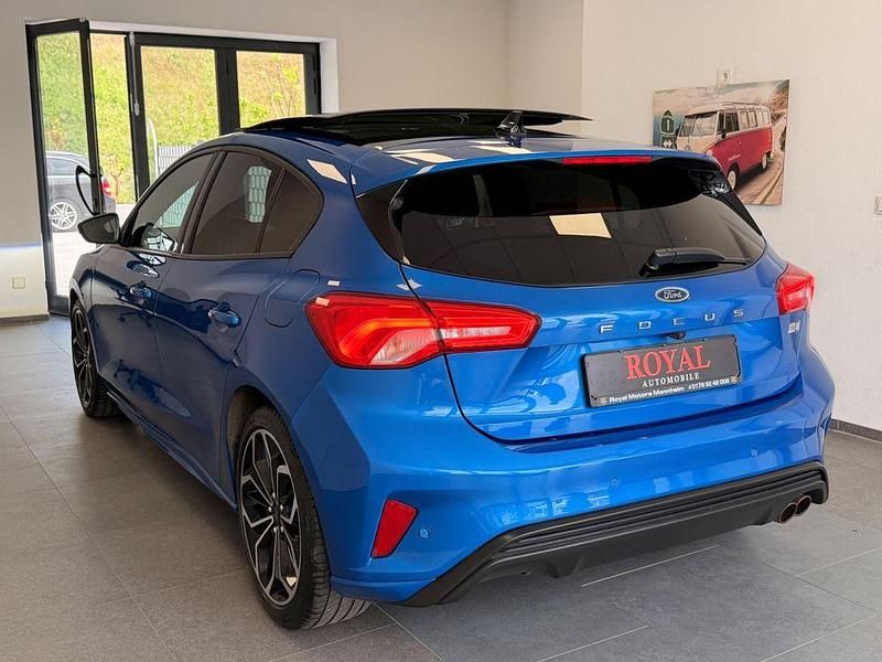 Usata Ford Focus ST-Line 150 CV (110 kW) 2019 Blu Berlina