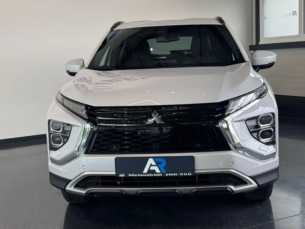 Gebraucht Mitsubishi Eclipse Cross Basis 98 PS (72 kW) 2022 Weiß SUV