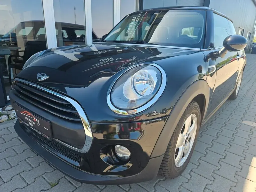 Gebraucht Mini ONE 75 PS (55 kW) 2015 Schwarz Kleinwagen