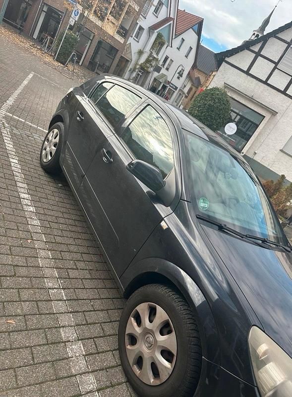 Gebraucht Opel Astra 90 PS (66 kW) 2005 Schwarz Limousine