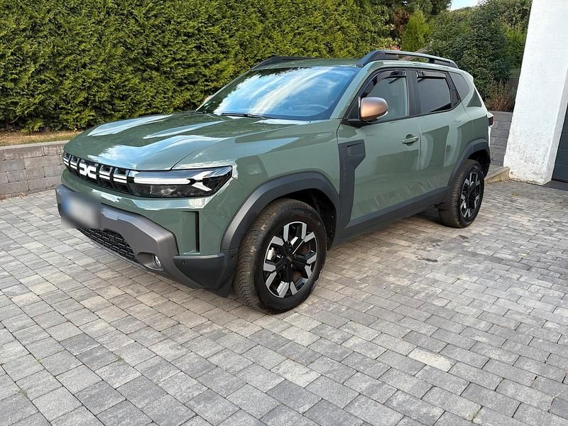 Grün Gebraucht 2024 Dacia Duster Extreme SUV | 26.500 € (Fairer Preis) - Bild 1/4
