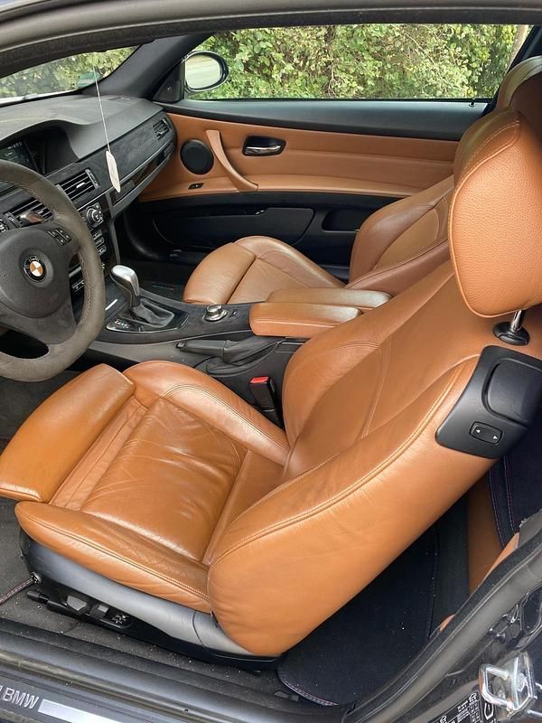 Gebraucht BMW 335 Basis 420 PS (308 kW) 2006 Weiß Coupé