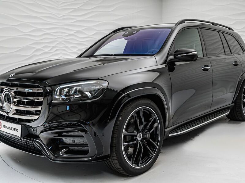 Schwarz Neu 2025 Mercedes GLS450 Active SUV | 149.940 € - Bild 1/4