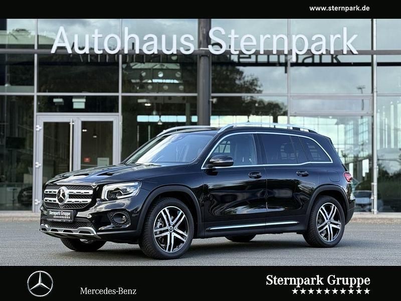Kosmosschwarz lack Gebraucht 2021 Mercedes GLB250 Progressive SUV | 39.900 € (Fairer Preis) - Bild 1/4