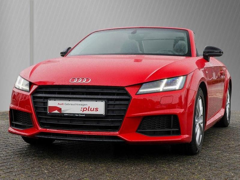 Gebraucht Audi TT Roadster Design 179 PS (131 kW) 2017 Rot Cabrio