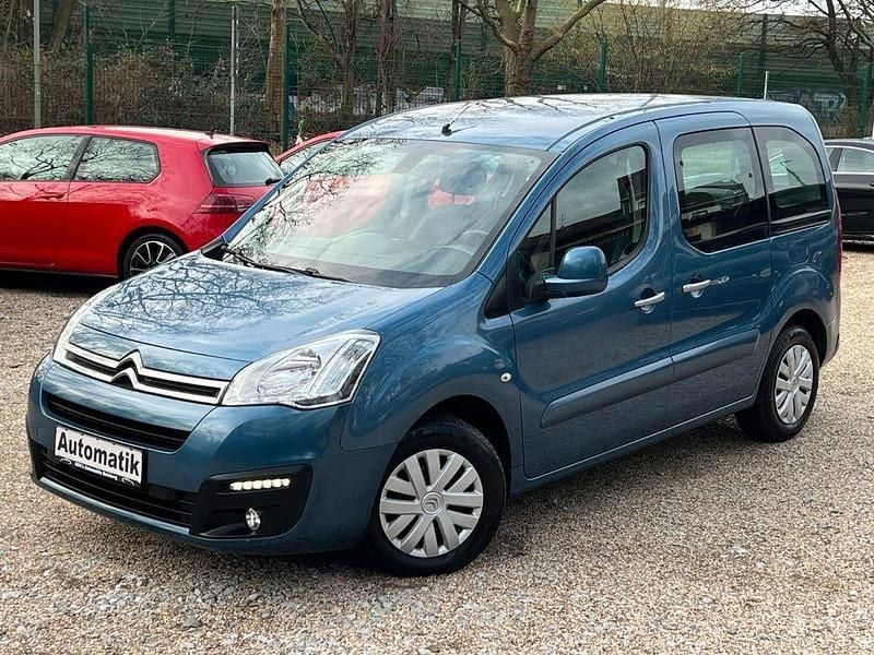 Blau Gebraucht 2015 Citroën Berlingo Van / Kleinbus | 8.500 € (Fairer Preis) - Bild 1/4