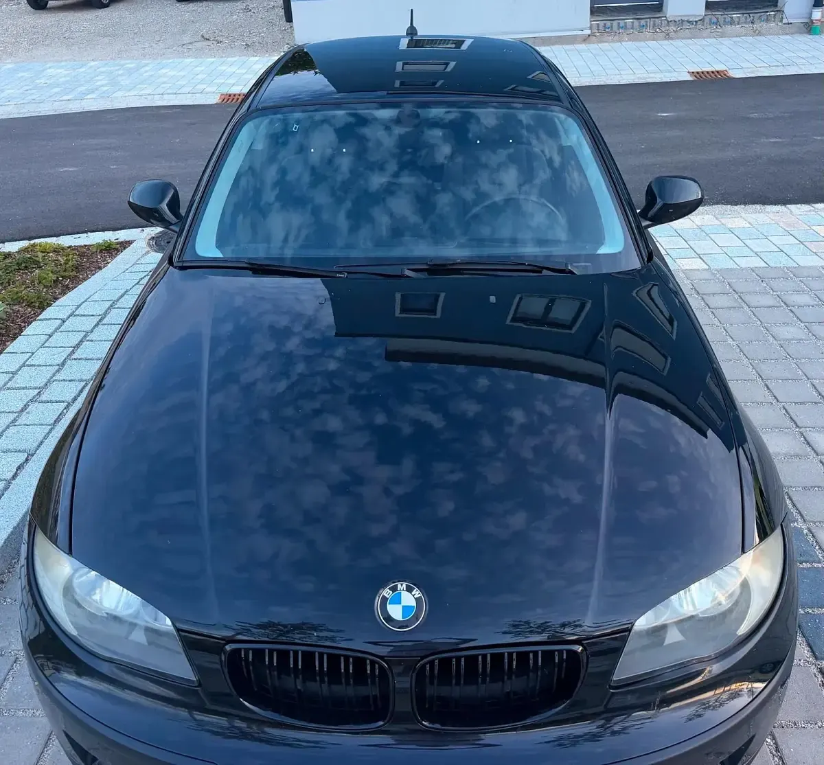 Gebraucht BMW 116 Sport Line 122 PS (89 kW) 2010 Schwarz Kleinwagen