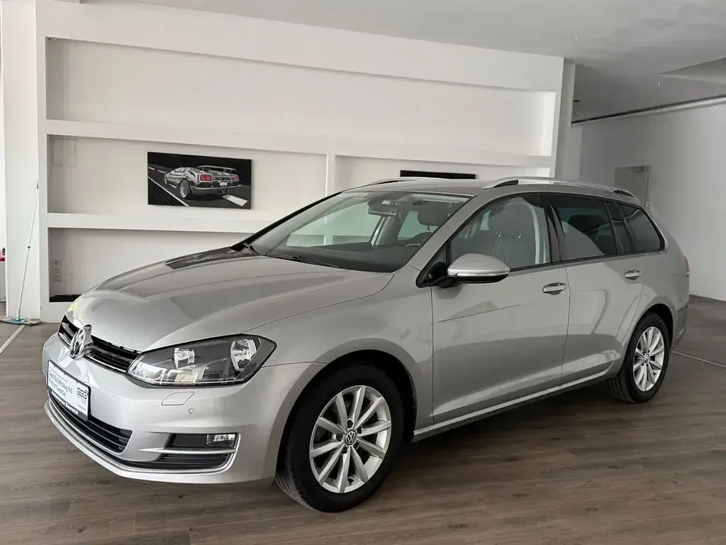 Second-hand VW Golf VII LOUNGE 110 CP (80 kW) 2015 Argintiu Break