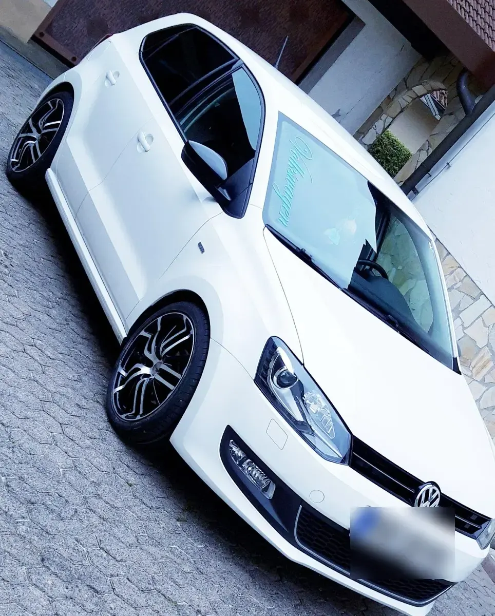 Gebraucht VW Polo Match 105 PS (77 kW) 2012 Weiß Kleinwagen