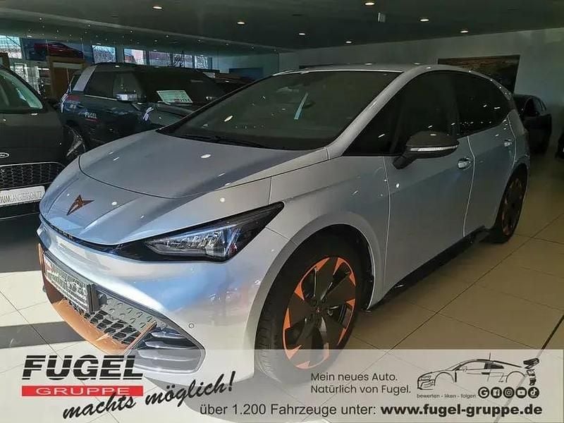 Gebraucht Cupra Born 169 kW (231 PS) 2023 Geysirsilber Kleinwagen