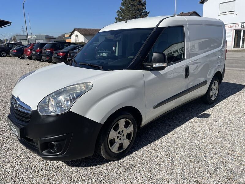 Gebraucht Opel Combo 90 PS (66 kW) 2013 Weiß Van / Kleinbus