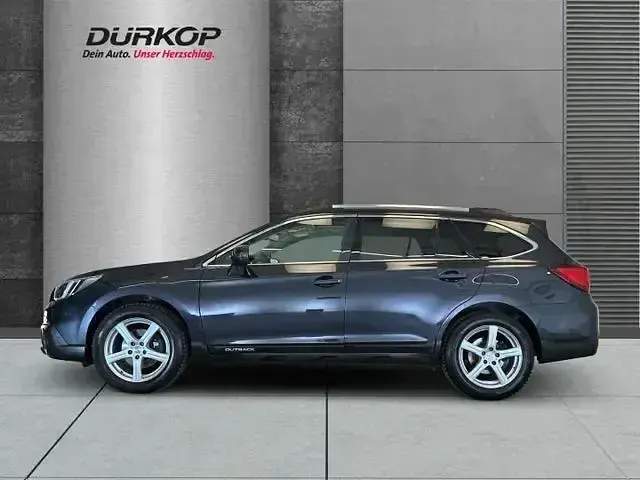 Gebraucht Subaru Outback Sport 150 PS (110 kW) 2016 Dark gray (m) Kombi