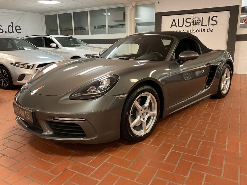 Achatgrau (metallic) Gebraucht 2021 Porsche Boxster Cabrio | 48.990 € (Superpreis) - Bild 1/4