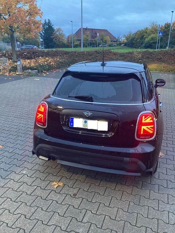 Gebraucht Mini ONE Essential 102 PS (75 kW) 2021 Schwarz Kleinwagen