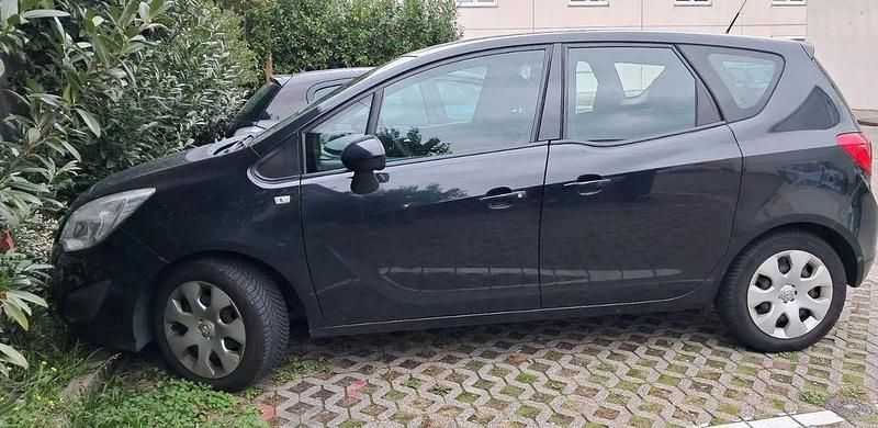 Gebraucht Opel Meriva 120 PS (88 kW) 2013 Schwarz Van / Kleinbus