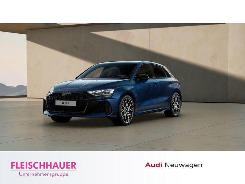 Ascariblau metallic Neu 2025 Audi RS3 Sportback Sport Kleinwagen | 68.990 € (Guter Preis) - Bild 1/4
