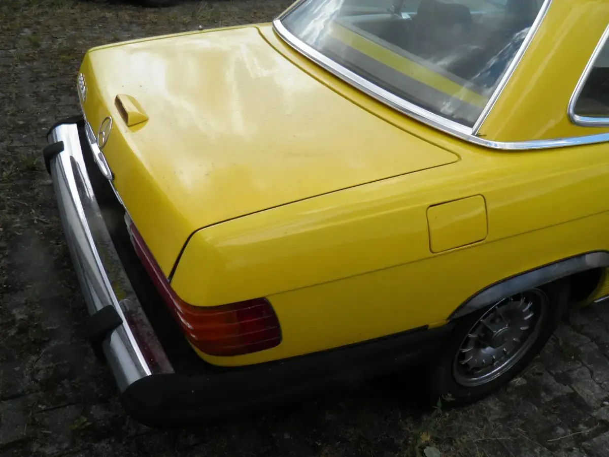 Gebraucht Mercedes SL380 204 PS (150 kW) 1985 Gelb Cabrio