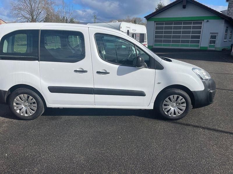 Gebraucht Citroën Berlingo Live 98 PS (72 kW) 2015 Blanc banquise Van / Kleinbus